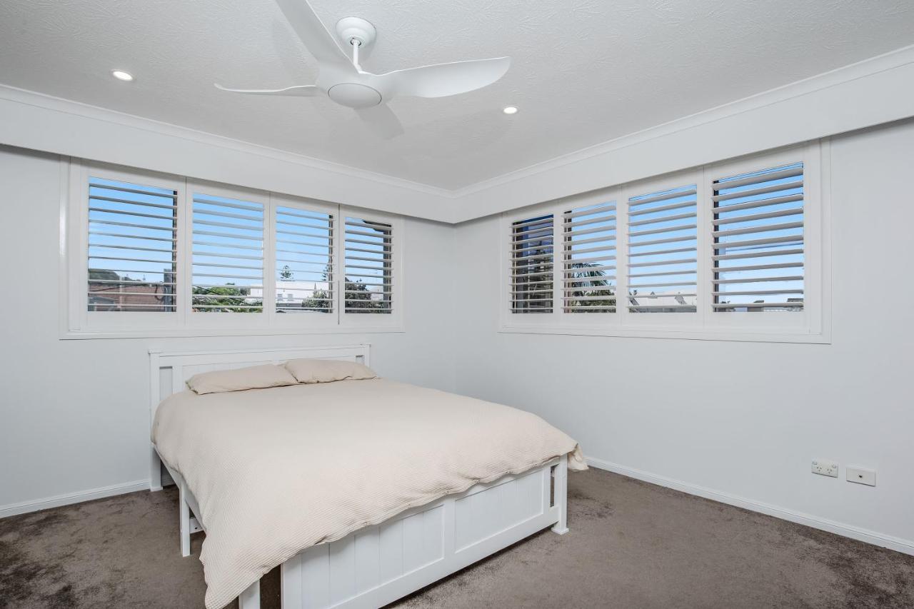 Sandcastles On Currumbin Beachfront, Gold Coast Bagian luar foto