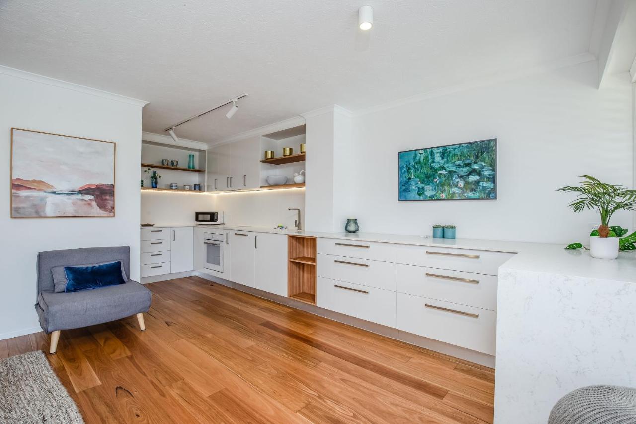 Sandcastles On Currumbin Beachfront, Gold Coast Bagian luar foto