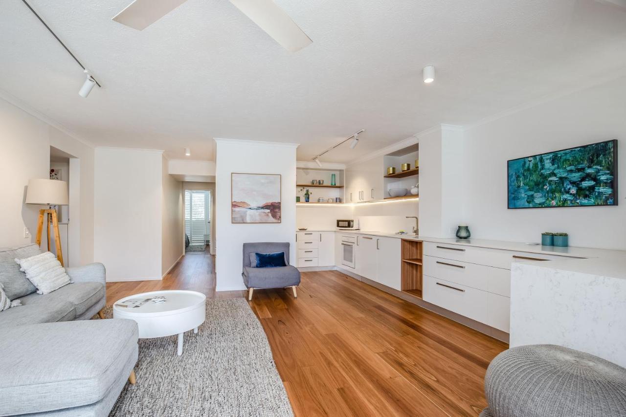 Sandcastles On Currumbin Beachfront, Gold Coast Bagian luar foto