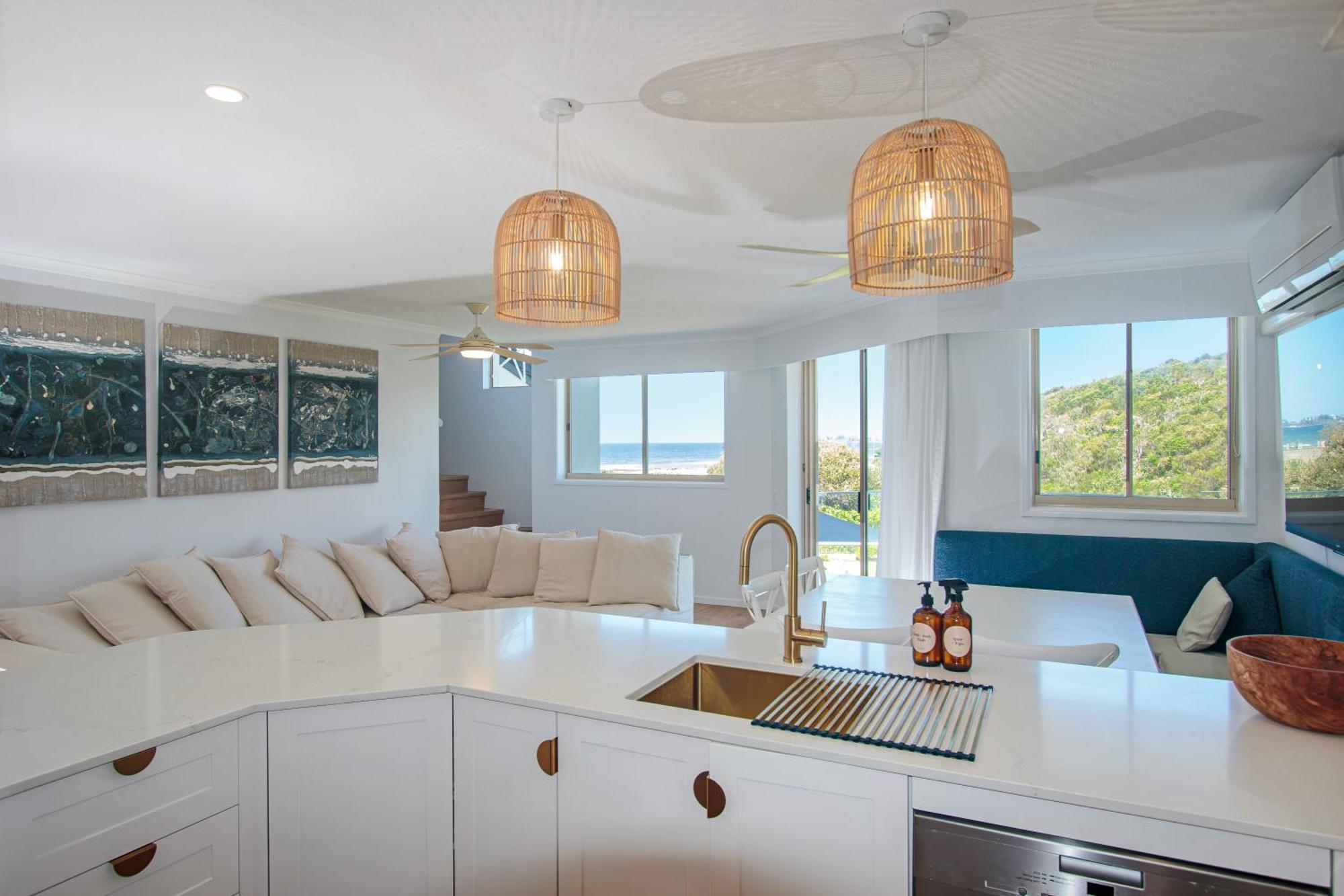 Sandcastles On Currumbin Beachfront, Gold Coast Bagian luar foto