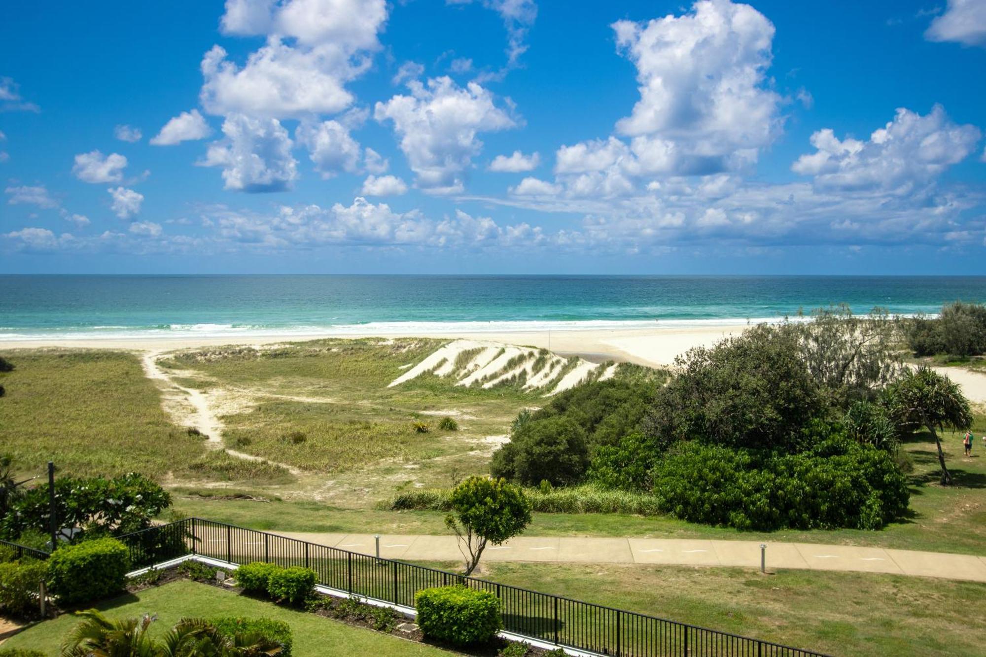 Sandcastles On Currumbin Beachfront, Gold Coast Bagian luar foto