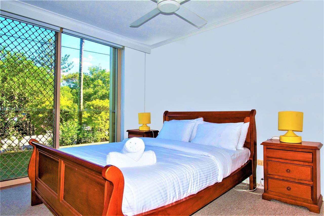 Sandcastles On Currumbin Beachfront, Gold Coast Bagian luar foto